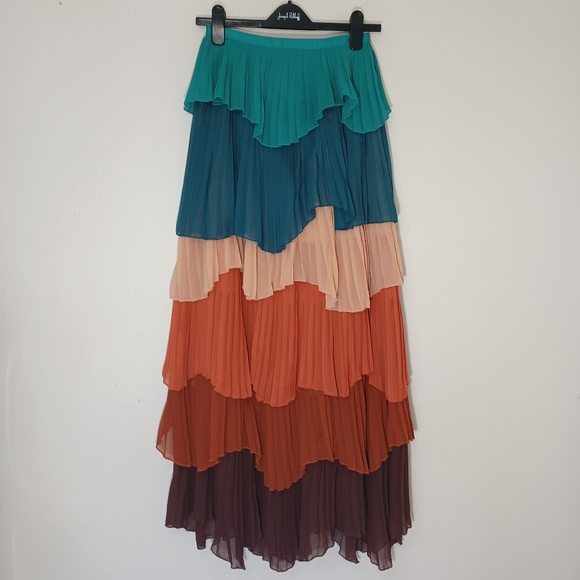 L’atiste maxi multi color ruffle layer skirt - Picture 4 of 7